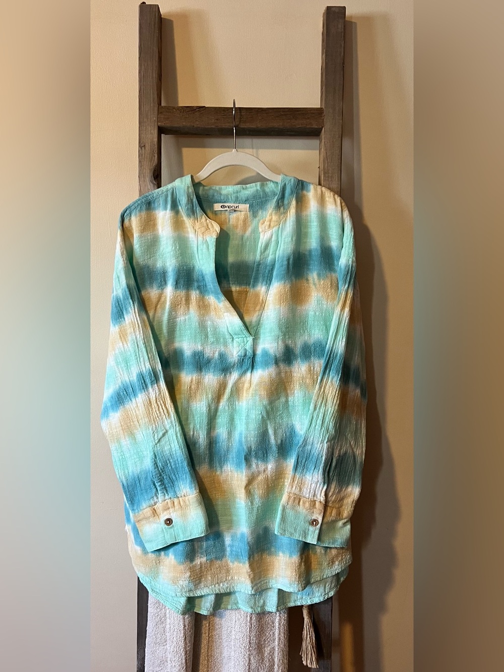 Rip Curl Women's Aqua, Teal & Tan Tie-Dye Tunic/ beach coverup size large